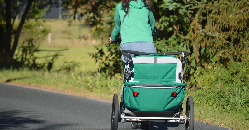 Remorque, siège, vélo enfant : la logistique que personne n'explique